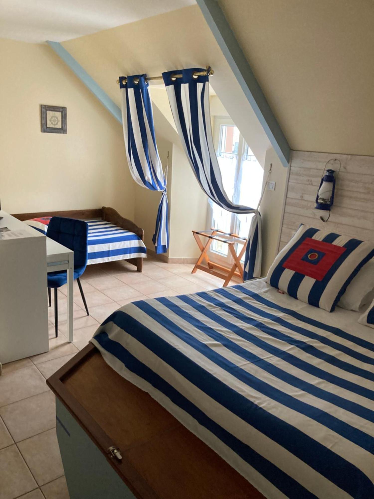 Hotel La Grande Mare Saint-Benoît-des-Ondes Exteriér fotografie